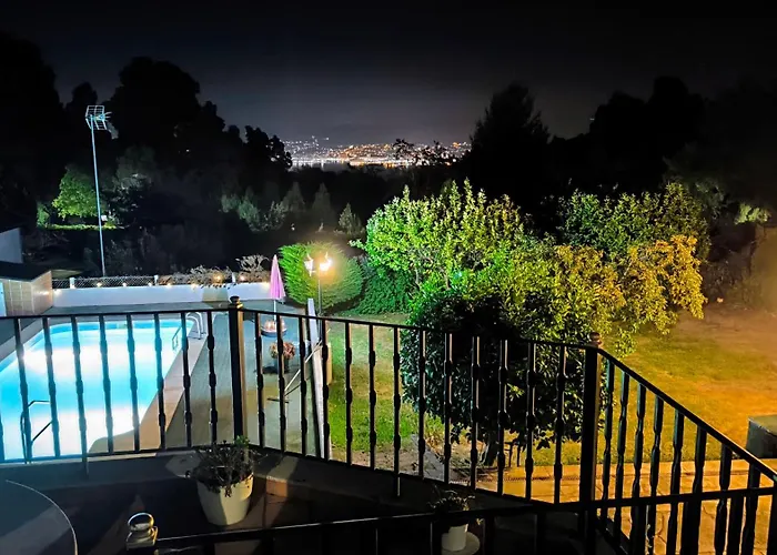 El Mirador De *